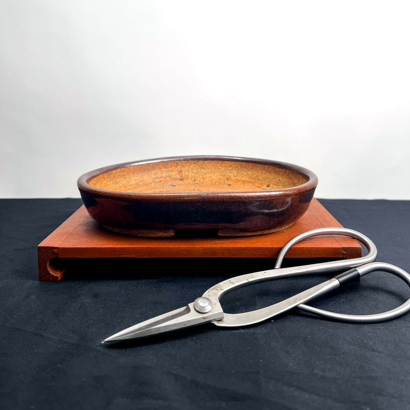 Oval | Denise Soultanian | DMSPottery